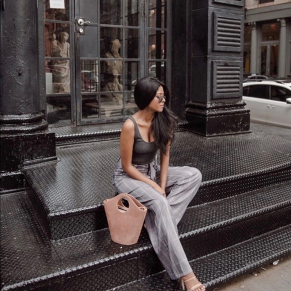 Elizabeth and James small tote